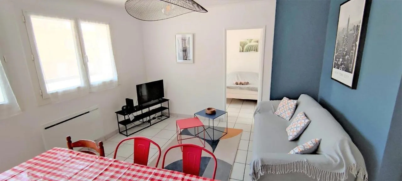 Les Peupliers Appartement Centre Ville D'Aix Avec 3 Chambres Et Parking Prive Aix-en-Provence Apartment