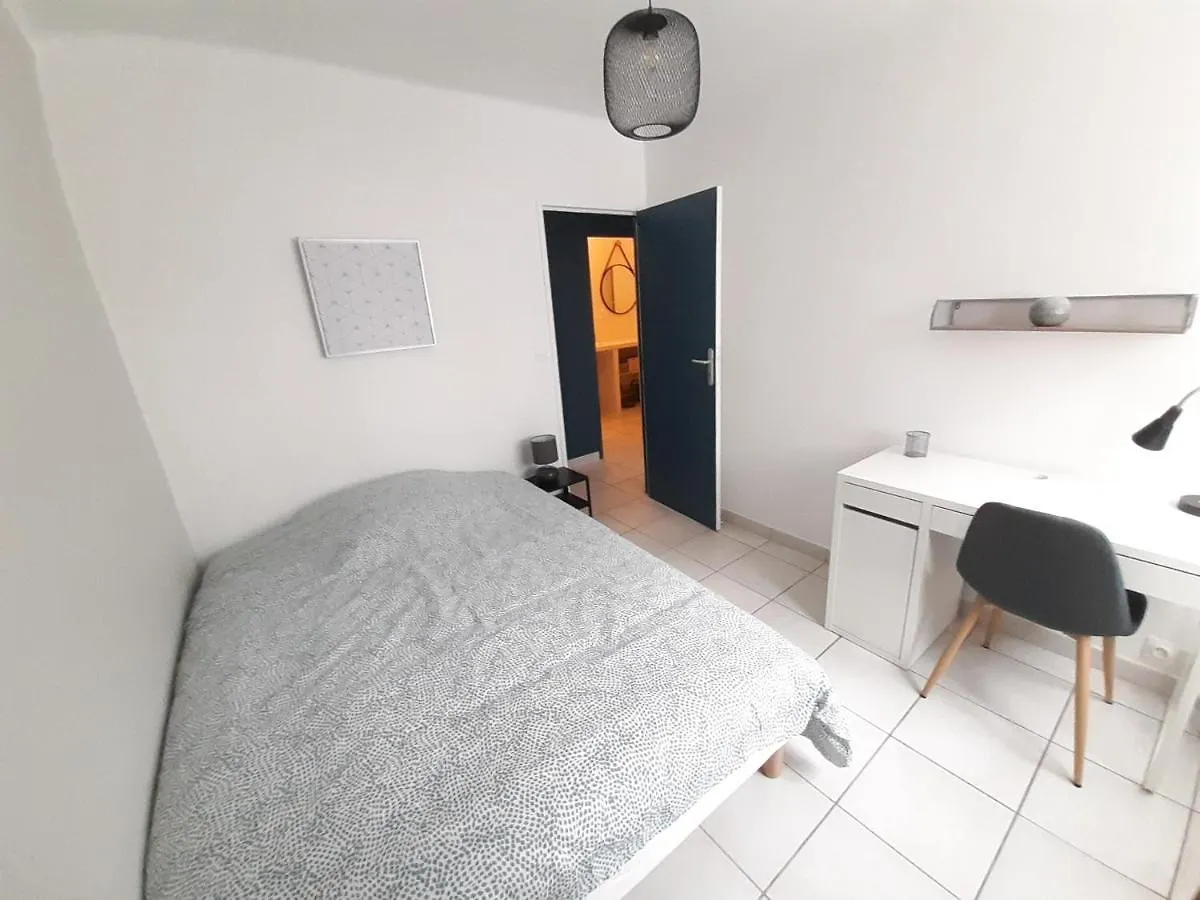 Les Peupliers Appartement Centre Ville D'Aix Avec 3 Chambres Et Parking Prive Aix-en-Provence 0*,  France