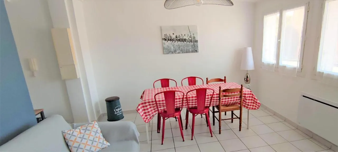 Les Peupliers Appartement Centre Ville D'Aix Avec 3 Chambres Et Parking Prive Aix-en-Provence 0*,  France